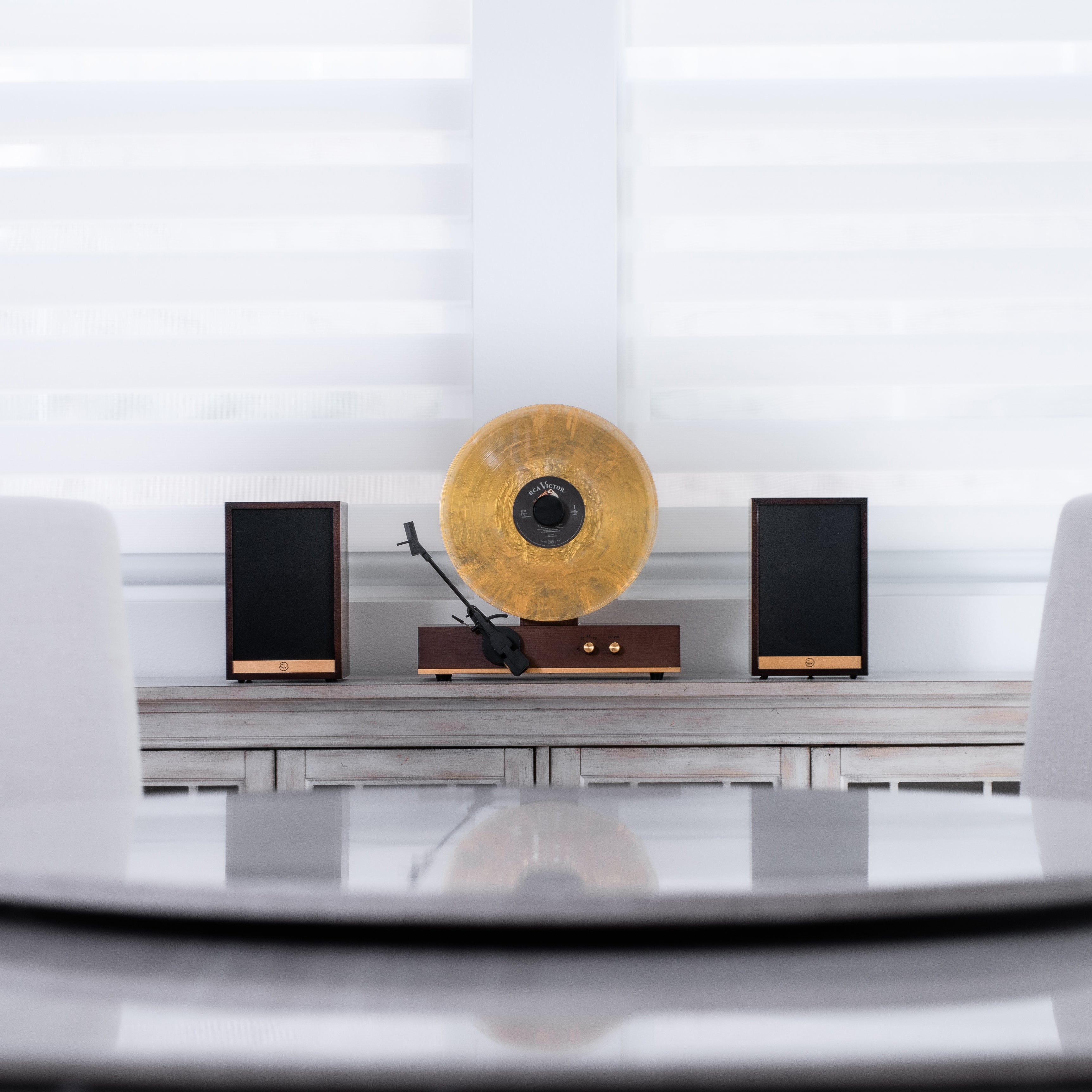 Sound Worth Experiencing — GLD Vertical Vinyl Record Player (Copy)